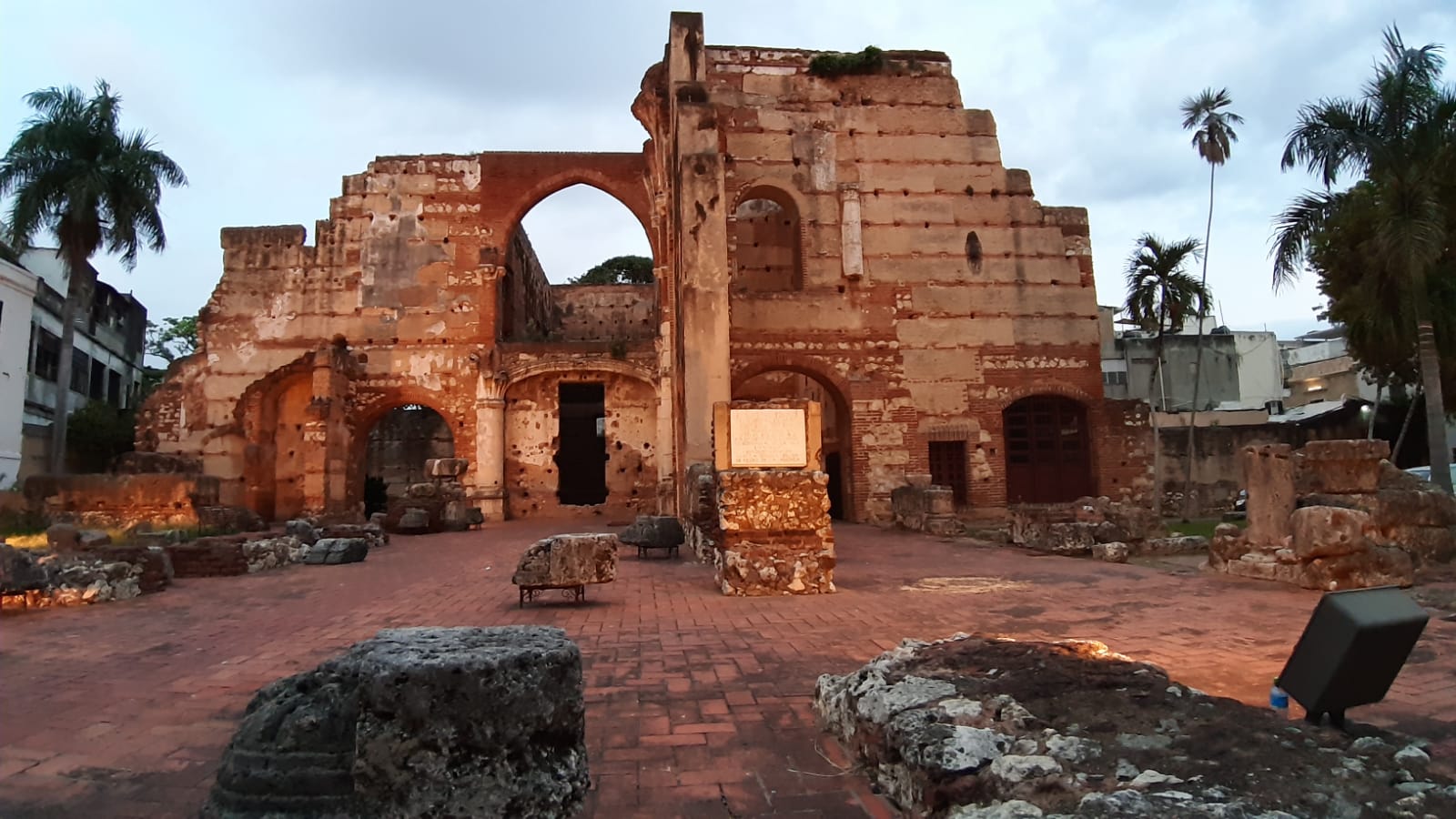 Hospital de San Nicolás de Bari (remains) by Alessio Lorusso - 01.jpeg